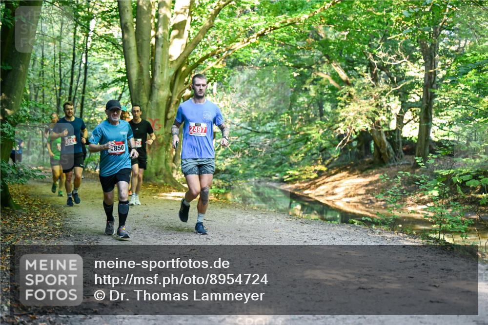 28.09.2025 - 33. Volkslauf durch das schöne Alstertal Dr. Thomas Lammeyer http://msf.ph/oto/8954724 28.09.2025 10:39:34 Laufen 2621, 850, 2497 meine-sportfotos.de