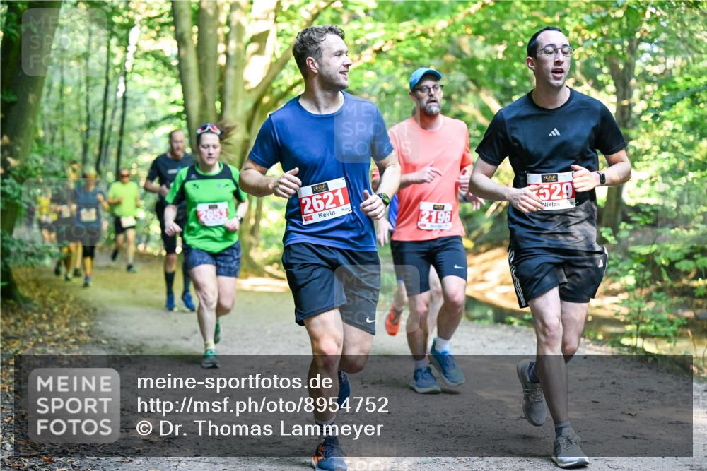 28.09.2025 - 33. Volkslauf durch das schöne Alstertal Dr. Thomas Lammeyer http://msf.ph/oto/8954752 28.09.2025 10:39:38 Laufen 2621, 2196, 529 meine-sportfotos.de