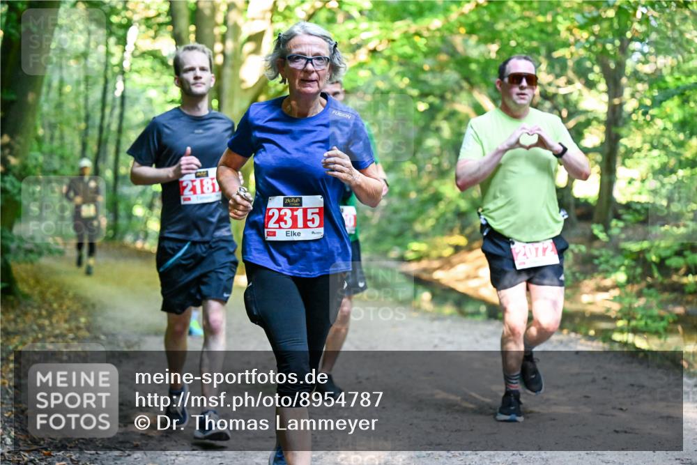 28.09.2025 - 33. Volkslauf durch das schöne Alstertal Dr. Thomas Lammeyer http://msf.ph/oto/8954787 28.09.2025 10:39:43 Laufen 2181, 2315, 2072 meine-sportfotos.de
