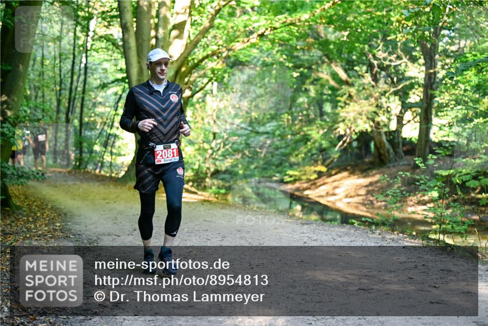 28.09.2025 - 33. Volkslauf durch das schöne Alstertal Dr. Thomas Lammeyer http://msf.ph/oto/8954813 28.09.2025 10:39:48 Laufen 2081 meine-sportfotos.de