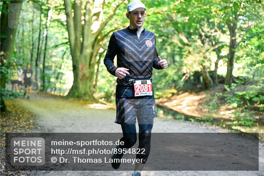 28.09.2025 - 33. Volkslauf durch das schöne Alstertal Dr. Thomas Lammeyer http://msf.ph/oto/8954822 28.09.2025 10:39:49 Laufen 2081 meine-sportfotos.de