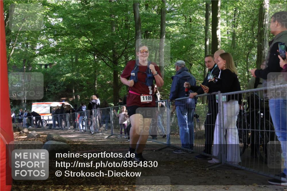 28.09.2025 - 33. Volkslauf durch das schöne Alstertal Strokosch-Dieckow http://msf.ph/oto/8954830 28.09.2025 12:44:14 Ziel 1109 meine-sportfotos.de