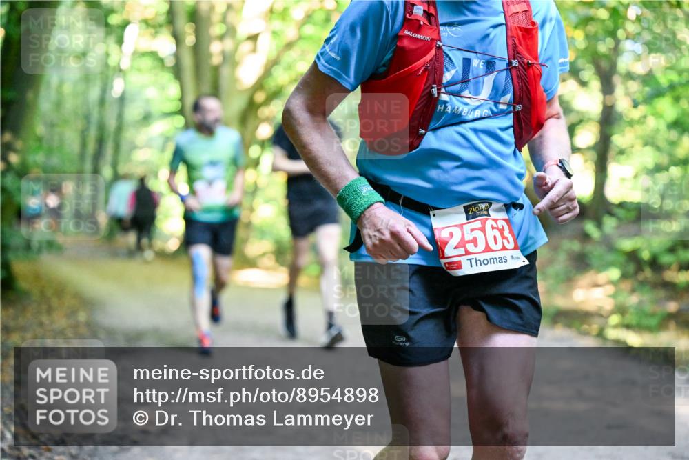 28.09.2025 - 33. Volkslauf durch das schöne Alstertal Dr. Thomas Lammeyer http://msf.ph/oto/8954898 28.09.2025 10:40:05 Laufen 2563 meine-sportfotos.de