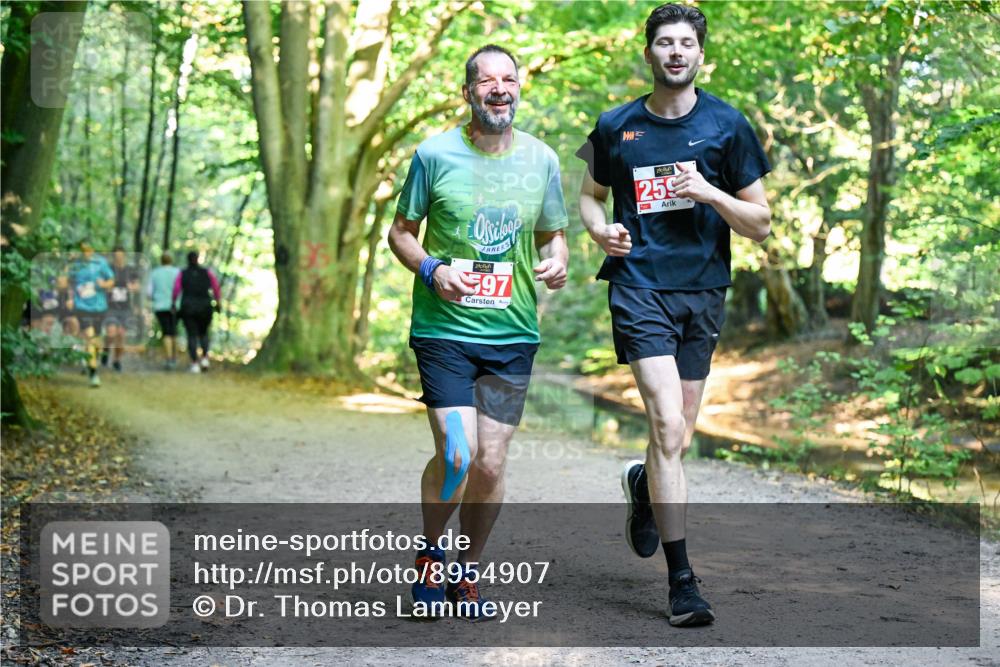 28.09.2025 - 33. Volkslauf durch das schöne Alstertal Dr. Thomas Lammeyer http://msf.ph/oto/8954907 28.09.2025 10:40:06 Laufen 97, 259 meine-sportfotos.de