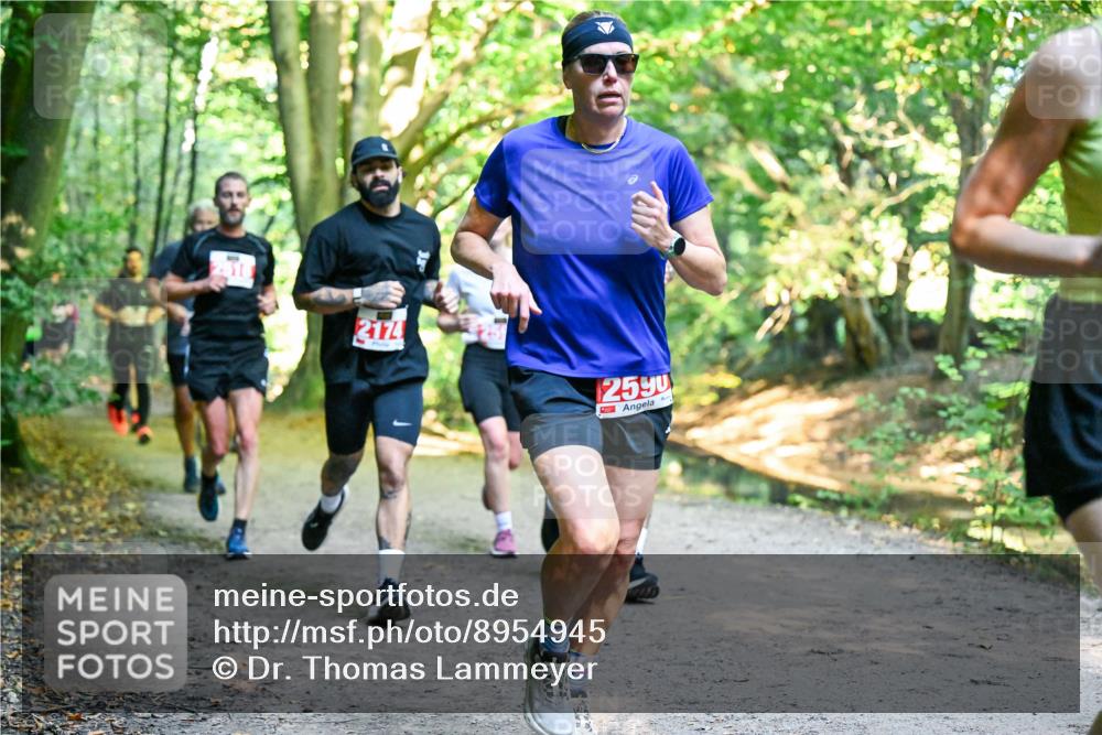 28.09.2025 - 33. Volkslauf durch das schöne Alstertal Dr. Thomas Lammeyer http://msf.ph/oto/8954945 28.09.2025 10:40:14 Laufen 2174, 2590 meine-sportfotos.de