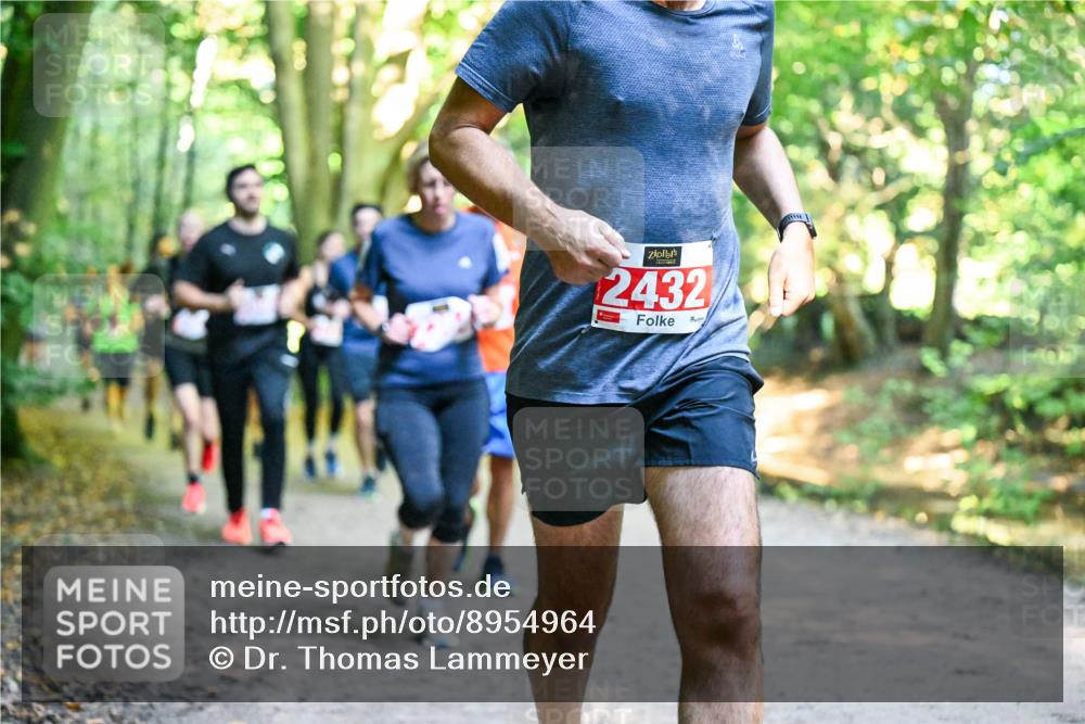 28.09.2025 - 33. Volkslauf durch das schöne Alstertal Dr. Thomas Lammeyer http://msf.ph/oto/8954964 28.09.2025 10:40:17 Laufen 2432 meine-sportfotos.de