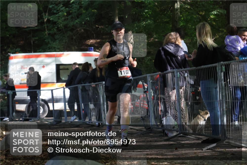 28.09.2025 - 33. Volkslauf durch das schöne Alstertal Strokosch-Dieckow http://msf.ph/oto/8954973 28.09.2025 12:44:52 Ziel 1107 meine-sportfotos.de