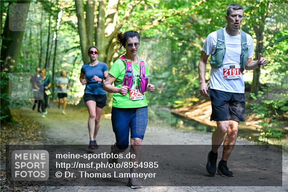 28.09.2025 - 33. Volkslauf durch das schöne Alstertal Dr. Thomas Lammeyer http://msf.ph/oto/8954985 28.09.2025 10:40:23 Laufen 254, 2191 meine-sportfotos.de