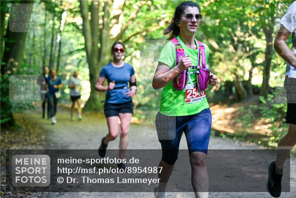 28.09.2025 - 33. Volkslauf durch das schöne Alstertal Dr. Thomas Lammeyer http://msf.ph/oto/8954987 28.09.2025 10:40:23 Laufen 254 meine-sportfotos.de