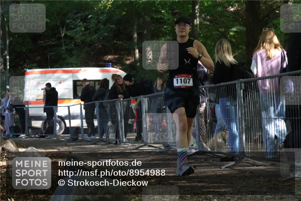 28.09.2025 - 33. Volkslauf durch das schöne Alstertal Strokosch-Dieckow http://msf.ph/oto/8954988 28.09.2025 12:44:53 Ziel 1107 meine-sportfotos.de