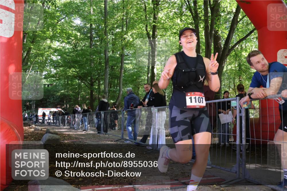 28.09.2025 - 33. Volkslauf durch das schöne Alstertal Strokosch-Dieckow http://msf.ph/oto/8955036 28.09.2025 12:44:56 Ziel  meine-sportfotos.de
