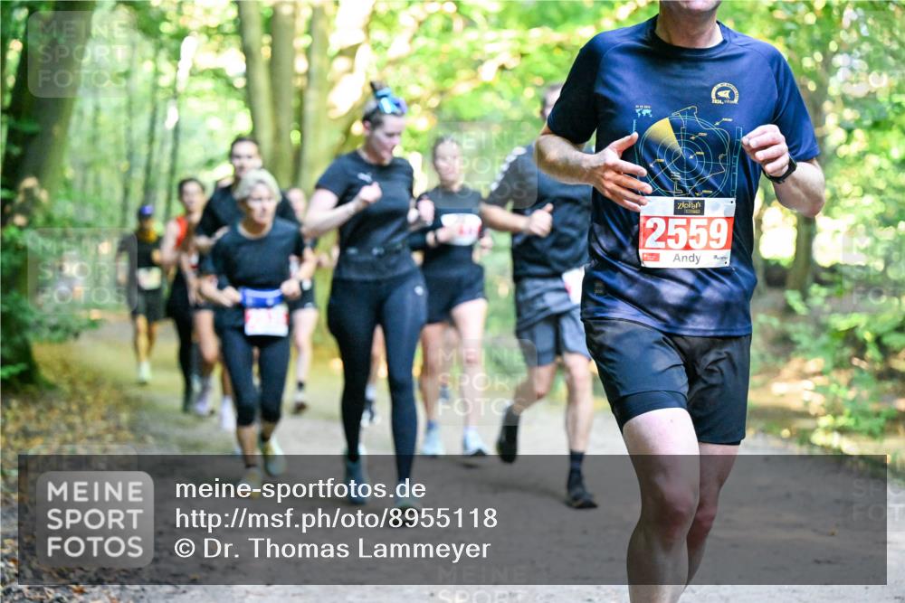 28.09.2025 - 33. Volkslauf durch das schöne Alstertal Dr. Thomas Lammeyer http://msf.ph/oto/8955118 28.09.2025 10:40:46 Laufen 2024, 2559 meine-sportfotos.de