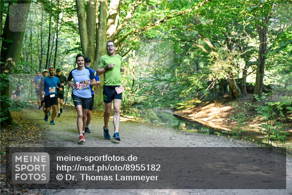 28.09.2025 - 33. Volkslauf durch das schöne Alstertal Dr. Thomas Lammeyer http://msf.ph/oto/8955182 28.09.2025 10:40:56 Laufen 2484, 220 meine-sportfotos.de