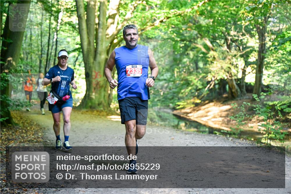 28.09.2025 - 33. Volkslauf durch das schöne Alstertal Dr. Thomas Lammeyer http://msf.ph/oto/8955229 28.09.2025 10:41:03 Laufen 2335 meine-sportfotos.de