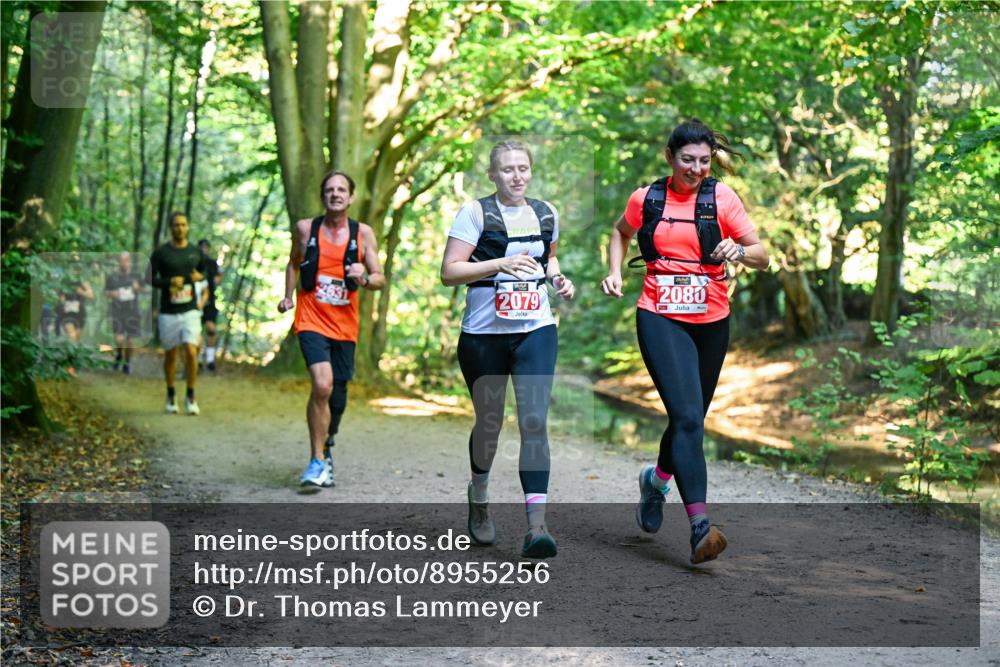 28.09.2025 - 33. Volkslauf durch das schöne Alstertal Dr. Thomas Lammeyer http://msf.ph/oto/8955256 28.09.2025 10:41:08 Laufen 2079, 2080 meine-sportfotos.de