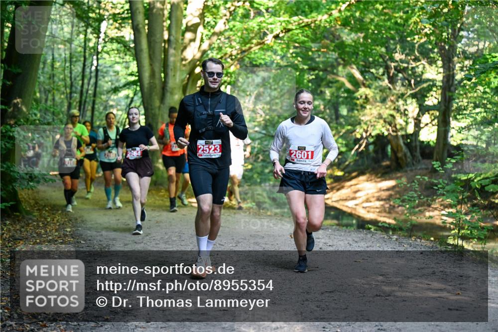 28.09.2025 - 33. Volkslauf durch das schöne Alstertal Dr. Thomas Lammeyer http://msf.ph/oto/8955354 28.09.2025 10:41:24 Laufen 2523, 2601 meine-sportfotos.de