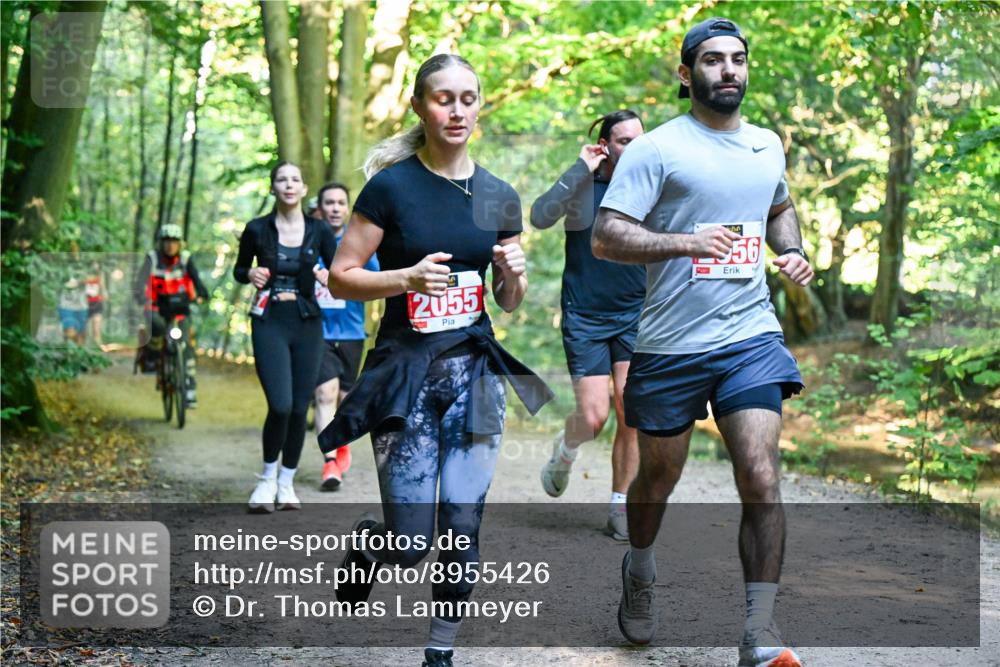 28.09.2025 - 33. Volkslauf durch das schöne Alstertal Dr. Thomas Lammeyer http://msf.ph/oto/8955426 28.09.2025 10:41:34 Laufen 2055, 56 meine-sportfotos.de