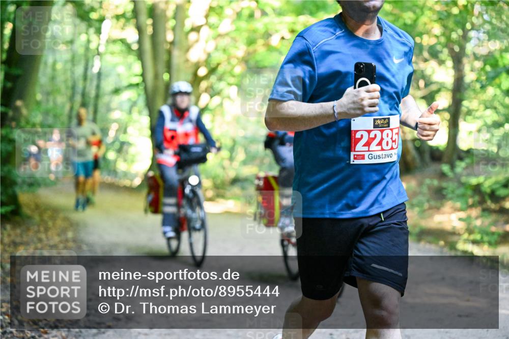 28.09.2025 - 33. Volkslauf durch das schöne Alstertal Dr. Thomas Lammeyer http://msf.ph/oto/8955444 28.09.2025 10:41:38 Laufen 2285 meine-sportfotos.de