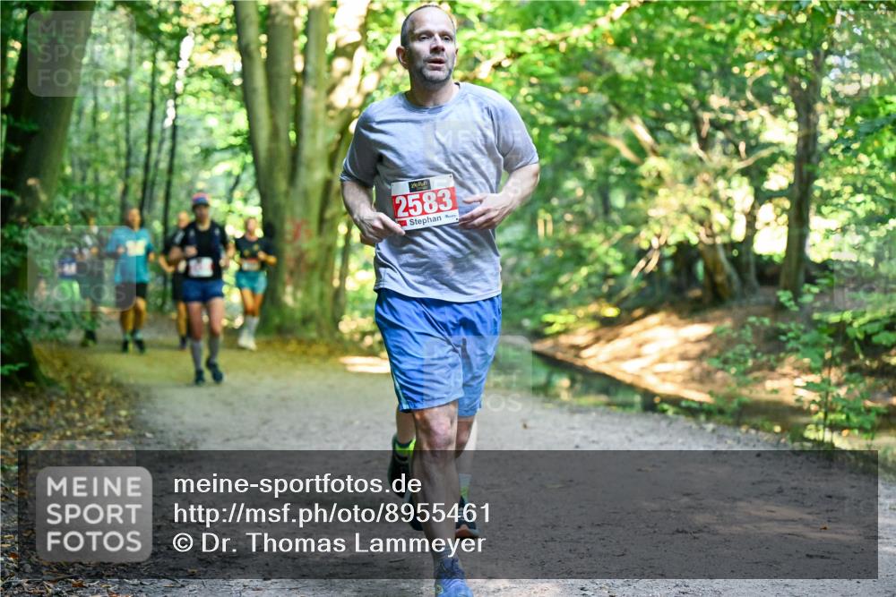 28.09.2025 - 33. Volkslauf durch das schöne Alstertal Dr. Thomas Lammeyer http://msf.ph/oto/8955461 28.09.2025 10:41:43 Laufen 2583 meine-sportfotos.de
