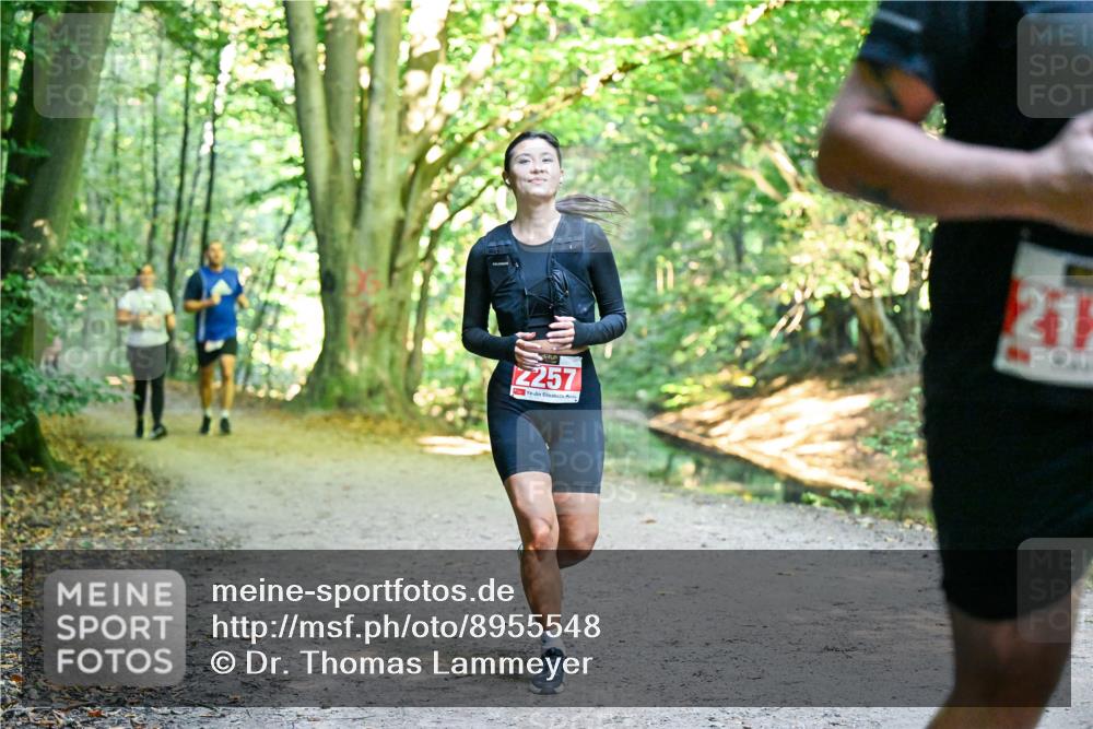 28.09.2025 - 33. Volkslauf durch das schöne Alstertal Dr. Thomas Lammeyer http://msf.ph/oto/8955548 28.09.2025 10:41:55 Laufen 2257, 21 meine-sportfotos.de