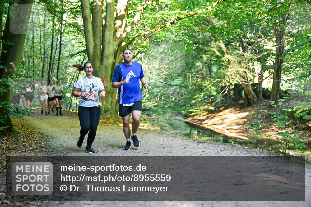 28.09.2025 - 33. Volkslauf durch das schöne Alstertal Dr. Thomas Lammeyer http://msf.ph/oto/8955559 28.09.2025 10:41:59 Laufen  meine-sportfotos.de