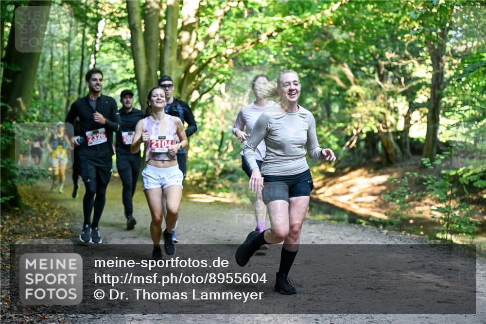 28.09.2025 - 33. Volkslauf durch das schöne Alstertal Dr. Thomas Lammeyer http://msf.ph/oto/8955604 28.09.2025 10:42:07 Laufen 2326, 2104 meine-sportfotos.de