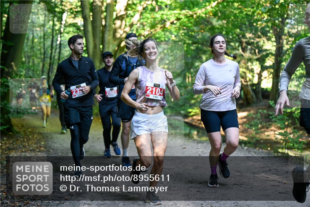 28.09.2025 - 33. Volkslauf durch das schöne Alstertal Dr. Thomas Lammeyer http://msf.ph/oto/8955611 28.09.2025 10:42:08 Laufen 232, 2603, 2104 meine-sportfotos.de