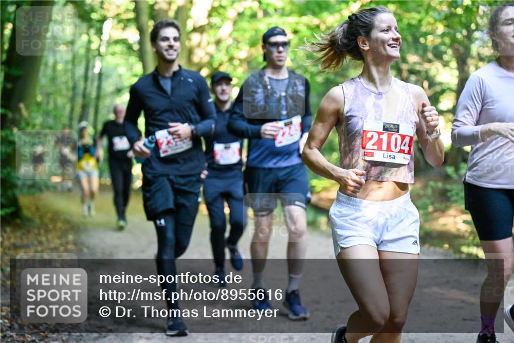 28.09.2025 - 33. Volkslauf durch das schöne Alstertal Dr. Thomas Lammeyer http://msf.ph/oto/8955616 28.09.2025 10:42:08 Laufen 2104 meine-sportfotos.de