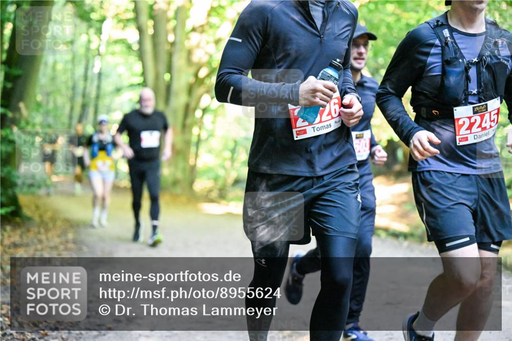 28.09.2025 - 33. Volkslauf durch das schöne Alstertal Dr. Thomas Lammeyer http://msf.ph/oto/8955624 28.09.2025 10:42:09 Laufen 2245 meine-sportfotos.de