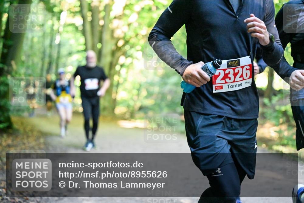 28.09.2025 - 33. Volkslauf durch das schöne Alstertal Dr. Thomas Lammeyer http://msf.ph/oto/8955626 28.09.2025 10:42:10 Laufen 2326 meine-sportfotos.de