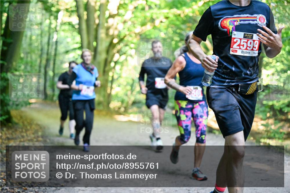 28.09.2025 - 33. Volkslauf durch das schöne Alstertal Dr. Thomas Lammeyer http://msf.ph/oto/8955761 28.09.2025 10:42:32 Laufen 1910, 2599 meine-sportfotos.de