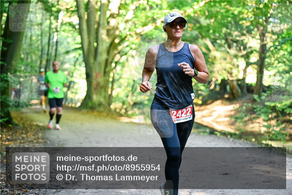 28.09.2025 - 33. Volkslauf durch das schöne Alstertal Dr. Thomas Lammeyer http://msf.ph/oto/8955954 28.09.2025 10:43:19 Laufen 2422 meine-sportfotos.de