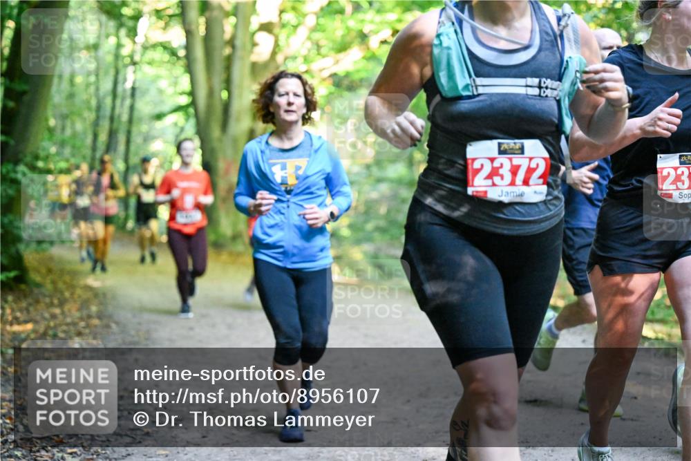 28.09.2025 - 33. Volkslauf durch das schöne Alstertal Dr. Thomas Lammeyer http://msf.ph/oto/8956107 28.09.2025 10:43:48 Laufen 2372, 23 meine-sportfotos.de