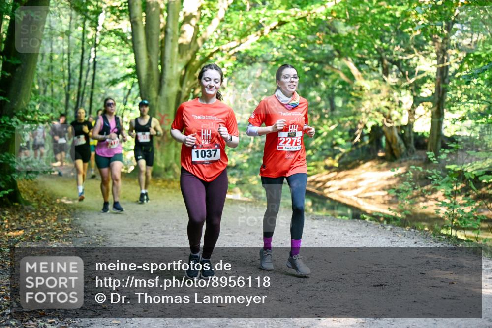28.09.2025 - 33. Volkslauf durch das schöne Alstertal Dr. Thomas Lammeyer http://msf.ph/oto/8956118 28.09.2025 10:43:49 Laufen 1037, 2275 meine-sportfotos.de