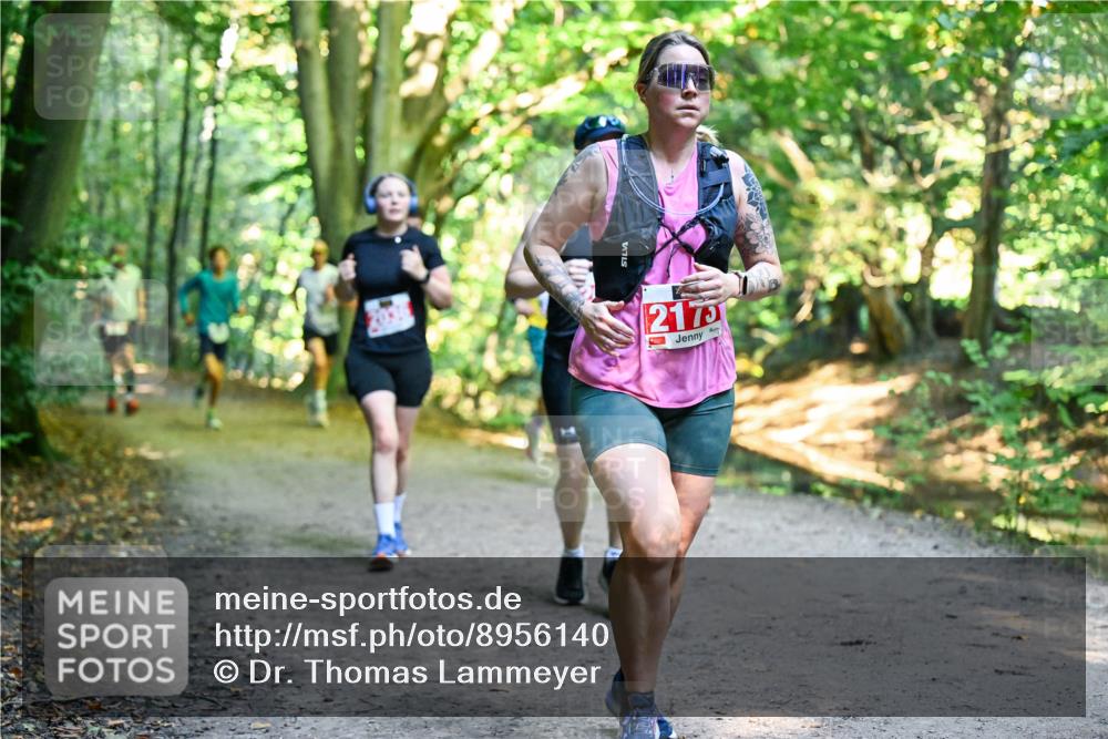 28.09.2025 - 33. Volkslauf durch das schöne Alstertal Dr. Thomas Lammeyer http://msf.ph/oto/8956140 28.09.2025 10:43:53 Laufen 2175 meine-sportfotos.de