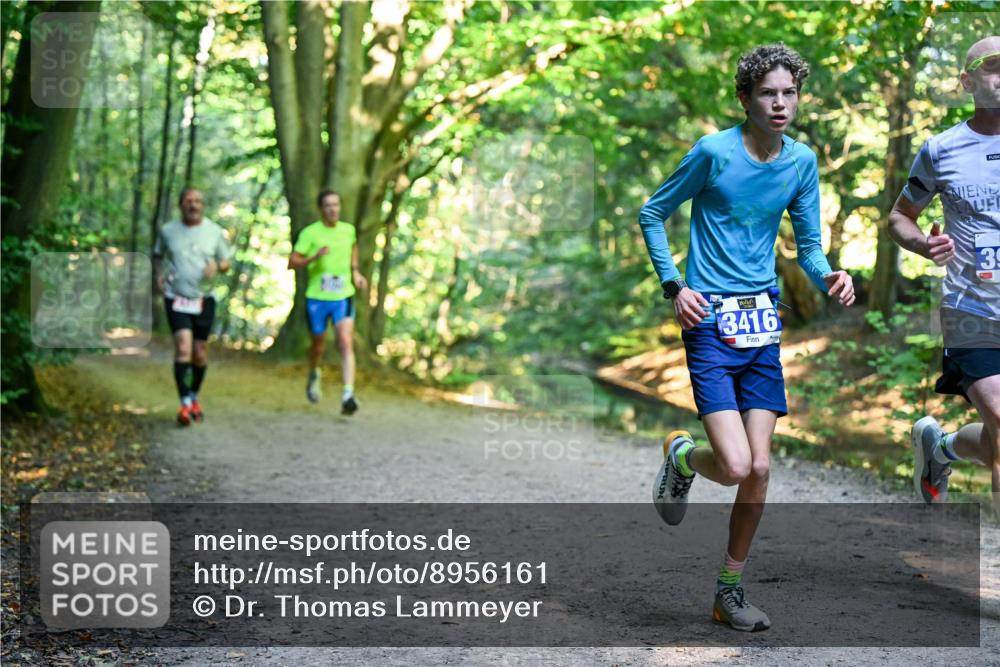 28.09.2025 - 33. Volkslauf durch das schöne Alstertal Dr. Thomas Lammeyer http://msf.ph/oto/8956161 28.09.2025 10:43:56 Laufen 3416, 39 meine-sportfotos.de