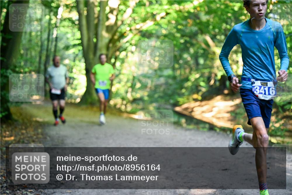 28.09.2025 - 33. Volkslauf durch das schöne Alstertal Dr. Thomas Lammeyer http://msf.ph/oto/8956164 28.09.2025 10:43:57 Laufen 3416 meine-sportfotos.de