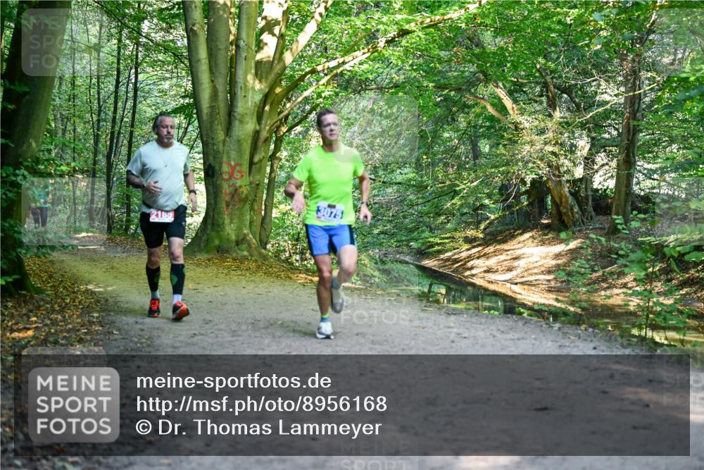 28.09.2025 - 33. Volkslauf durch das schöne Alstertal Dr. Thomas Lammeyer http://msf.ph/oto/8956168 28.09.2025 10:43:58 Laufen 3075, 2185 meine-sportfotos.de