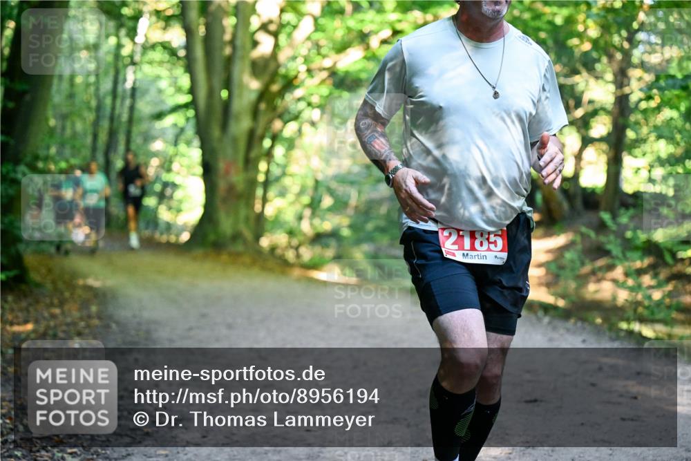 28.09.2025 - 33. Volkslauf durch das schöne Alstertal Dr. Thomas Lammeyer http://msf.ph/oto/8956194 28.09.2025 10:44:01 Laufen 2185 meine-sportfotos.de