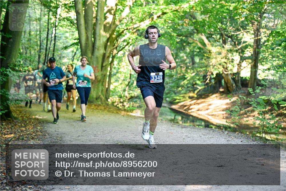 28.09.2025 - 33. Volkslauf durch das schöne Alstertal Dr. Thomas Lammeyer http://msf.ph/oto/8956200 28.09.2025 10:44:05 Laufen 3349 meine-sportfotos.de