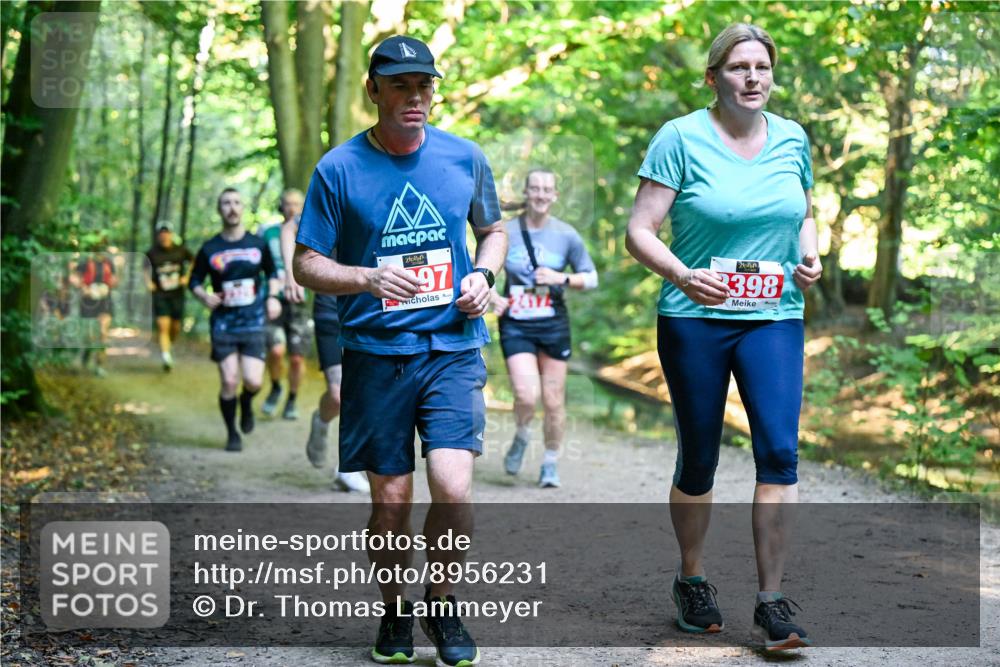 28.09.2025 - 33. Volkslauf durch das schöne Alstertal Dr. Thomas Lammeyer http://msf.ph/oto/8956231 28.09.2025 10:44:10 Laufen 97, 2, 398 meine-sportfotos.de