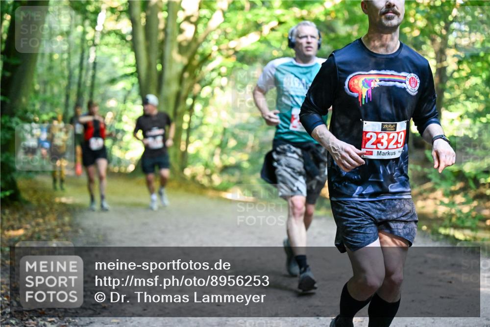 28.09.2025 - 33. Volkslauf durch das schöne Alstertal Dr. Thomas Lammeyer http://msf.ph/oto/8956253 28.09.2025 10:44:13 Laufen 2329 meine-sportfotos.de