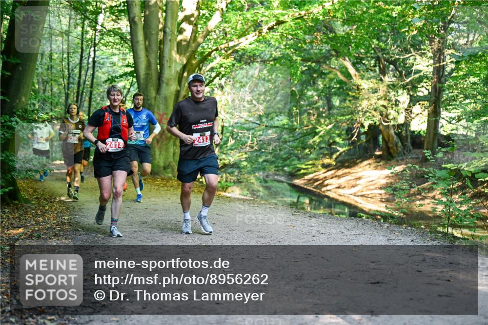 28.09.2025 - 33. Volkslauf durch das schöne Alstertal Dr. Thomas Lammeyer http://msf.ph/oto/8956262 28.09.2025 10:44:15 Laufen 2414, 365, 2413 meine-sportfotos.de