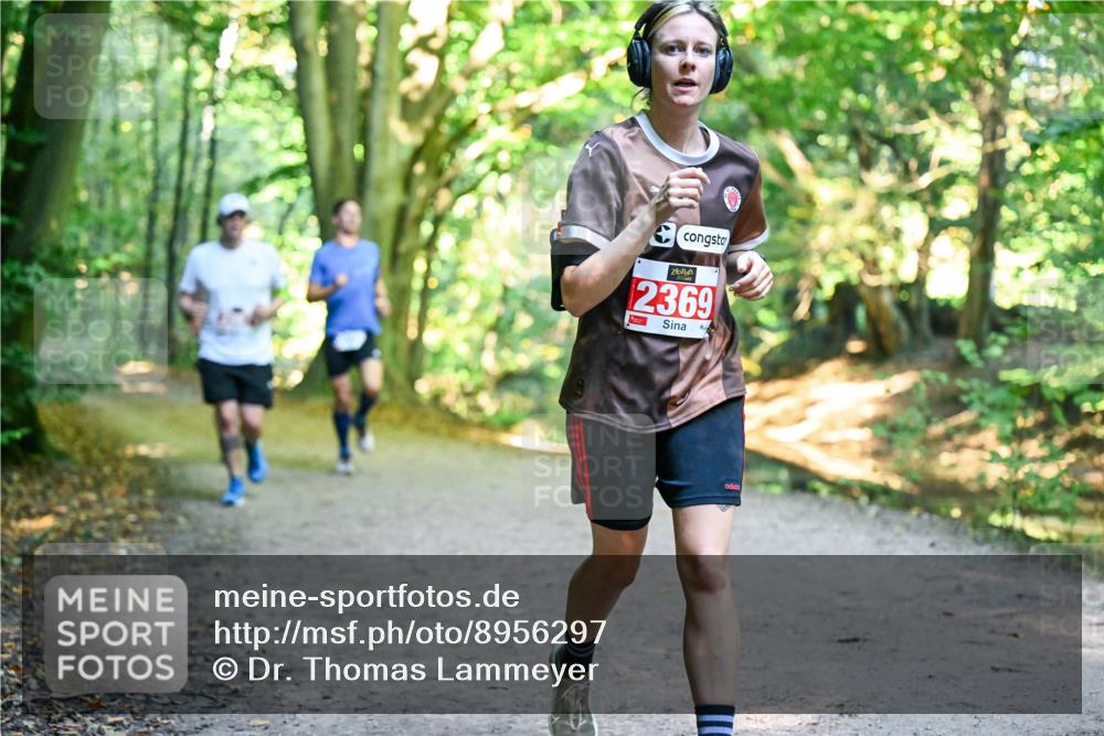 28.09.2025 - 33. Volkslauf durch das schöne Alstertal Dr. Thomas Lammeyer http://msf.ph/oto/8956297 28.09.2025 10:44:20 Laufen 2369 meine-sportfotos.de