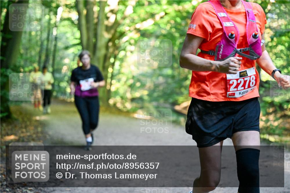 28.09.2025 - 33. Volkslauf durch das schöne Alstertal Dr. Thomas Lammeyer http://msf.ph/oto/8956357 28.09.2025 10:44:42 Laufen 2278 meine-sportfotos.de