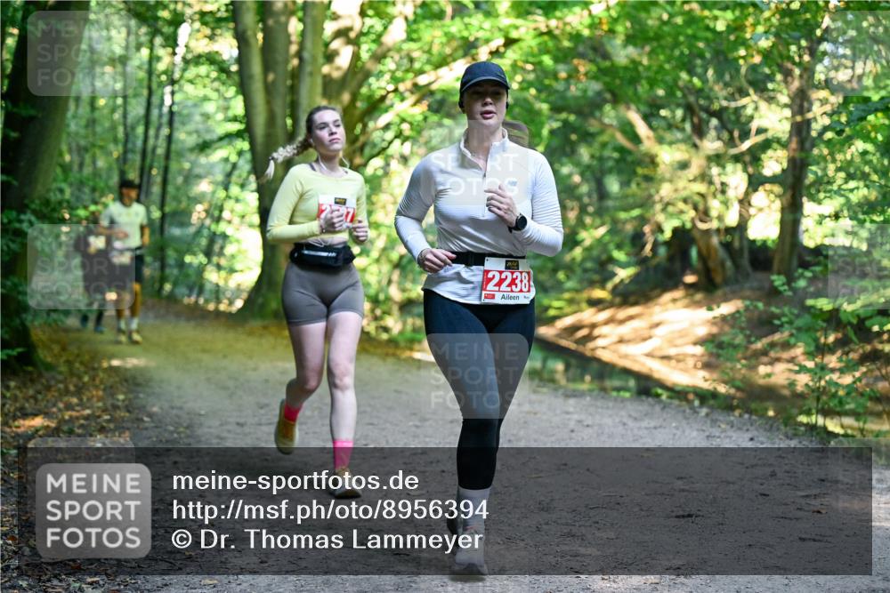 28.09.2025 - 33. Volkslauf durch das schöne Alstertal Dr. Thomas Lammeyer http://msf.ph/oto/8956394 28.09.2025 10:44:47 Laufen 2238 meine-sportfotos.de