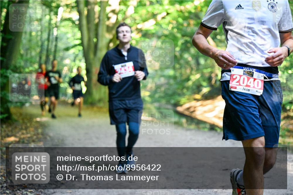 28.09.2025 - 33. Volkslauf durch das schöne Alstertal Dr. Thomas Lammeyer http://msf.ph/oto/8956422 28.09.2025 10:44:54 Laufen 2040 meine-sportfotos.de