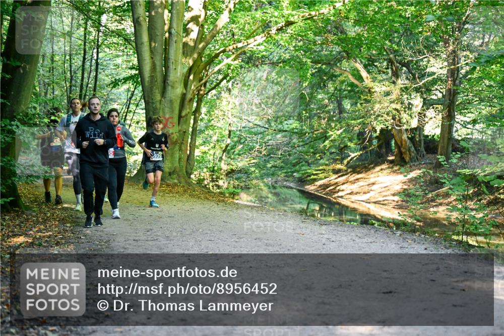 28.09.2025 - 33. Volkslauf durch das schöne Alstertal Dr. Thomas Lammeyer http://msf.ph/oto/8956452 28.09.2025 10:45:00 Laufen 939 meine-sportfotos.de