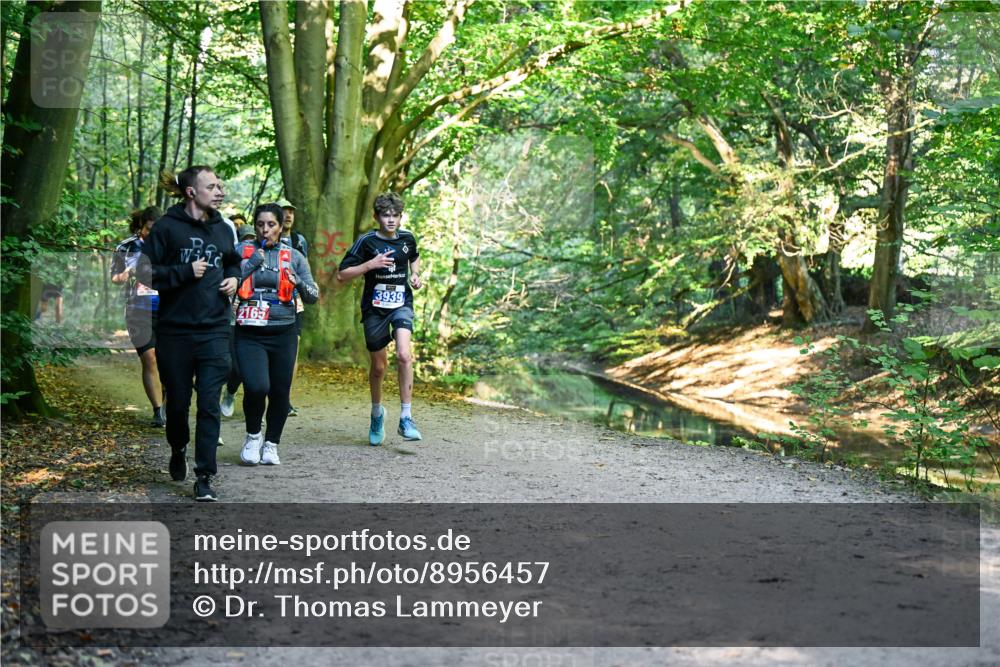 28.09.2025 - 33. Volkslauf durch das schöne Alstertal Dr. Thomas Lammeyer http://msf.ph/oto/8956457 28.09.2025 10:45:01 Laufen 2165, 3939 meine-sportfotos.de