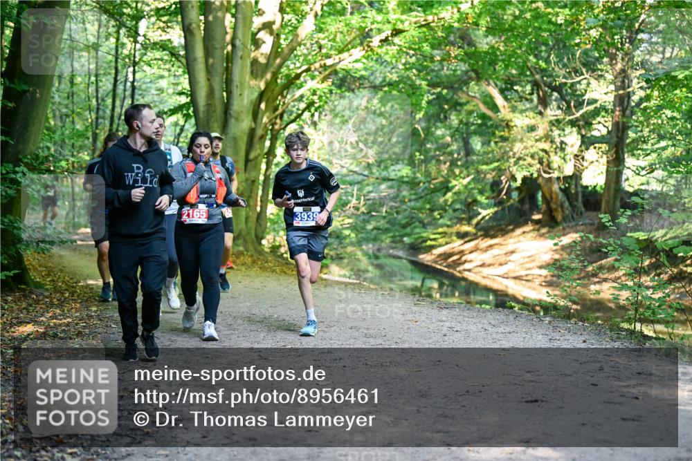 28.09.2025 - 33. Volkslauf durch das schöne Alstertal Dr. Thomas Lammeyer http://msf.ph/oto/8956461 28.09.2025 10:45:02 Laufen 2165 meine-sportfotos.de